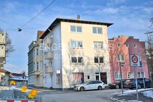 Attraktives Eckhaus Bremerhaven-Mitte - 7 Wohnungen, Balkone – 27568 Bremerhaven – Vorschaubild 3