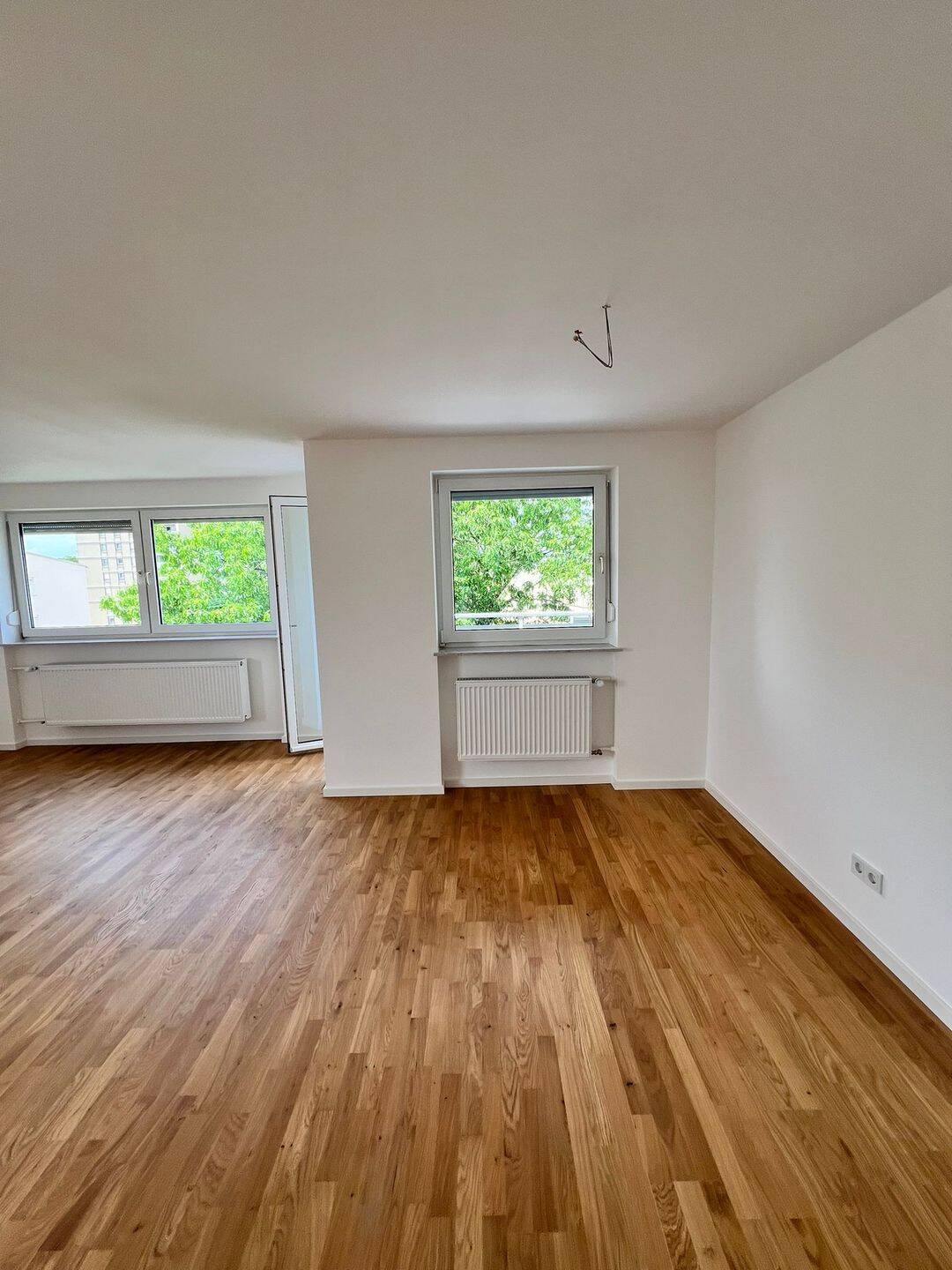 Erstbezug nach Sanierung - 4-Zimmer-Wohnung mit Balkon in ruhiger Lage – Regensburg – Vorschaubild 8
