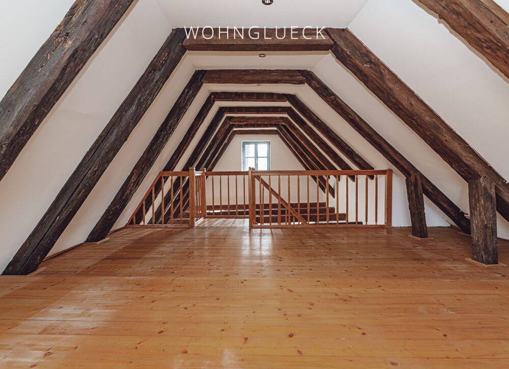 HISTORISCHES JUWEL: DENKMALGESCHÜTZTES STADTDOMIZIL MIT GARTEN – Augsburg – Vorschaubild 9