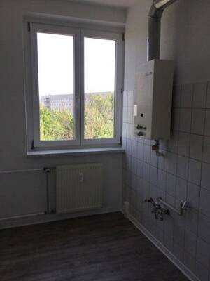 WG gerechte Wohnung mit Balkon! – 1257 Dresden – Vorschaubild 3