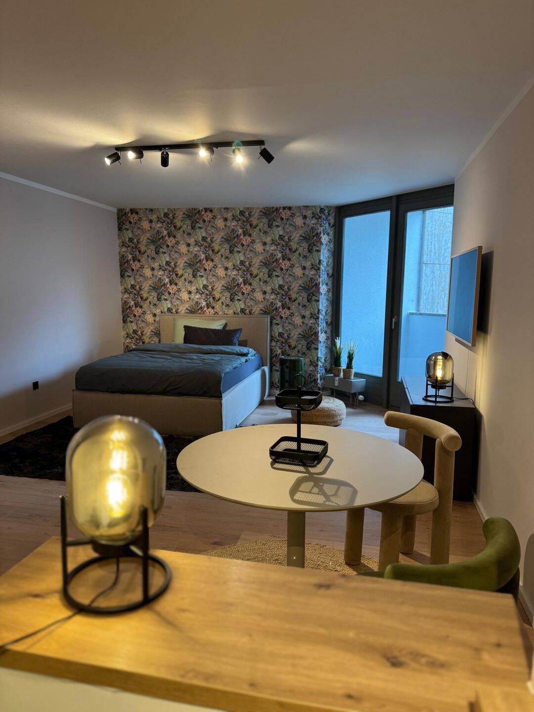 DOWNTOWN-OASE ::: DAS PERFEKT AUSGESTATTETE 1 ZI-APARTMENT – Wiesbaden – Vorschaubild 3