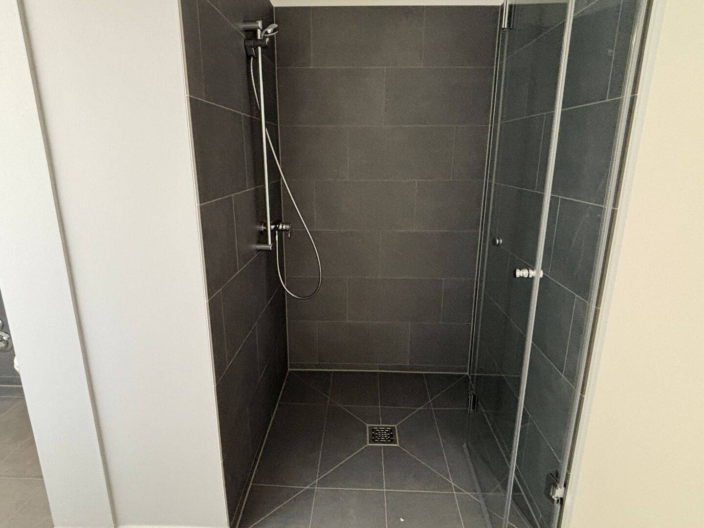 Ab sofort! 2-Zimmer-Wohnung (Typ 8) mit Terrasse (oder Balkon) und eigenem Keller – Köln – Vorschaubild 6