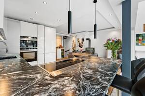 Modernisiertes Quattrohaus mit sehr großem Süd-Garten - ideal für Paare oder Familien mit Kindern – 81249 München – Vorschaubild 4