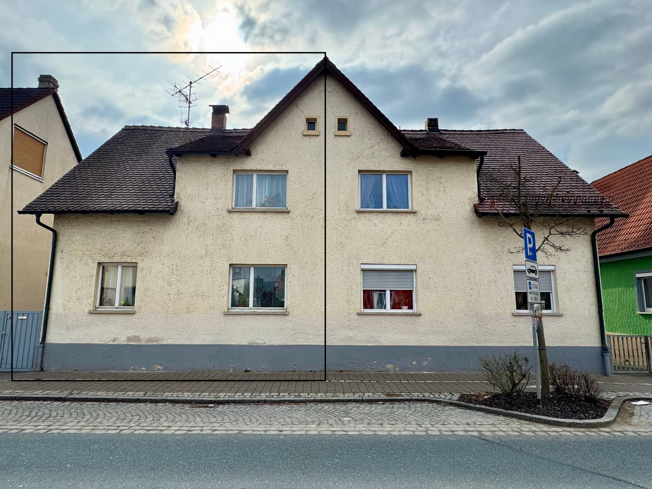**BEZUGSFREI** Altes Haus, neue Chancen - Doppelhaushälfte mit Nebengebäude und Grundstück – Hirschaid – Vorschaubild 3