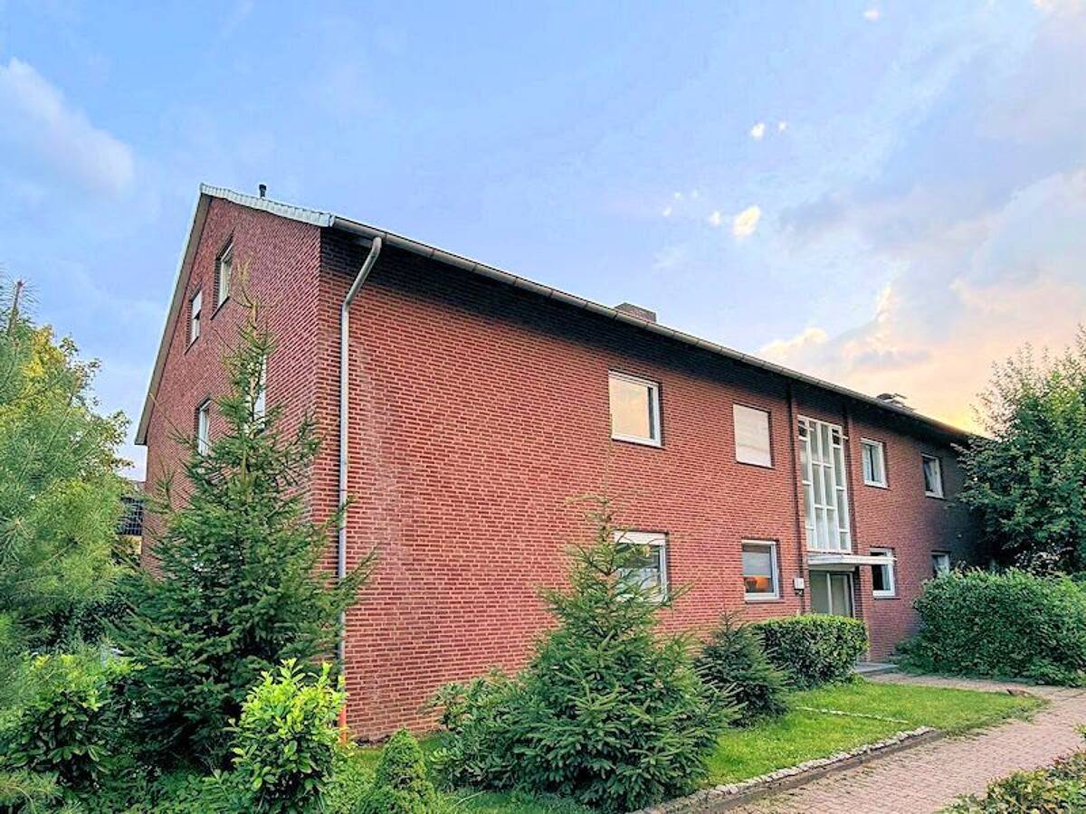Erstbezug nach Modernisierung - Ruhige Lage in Theesen! – 33739 Bielefeld – Bild 1 von 9