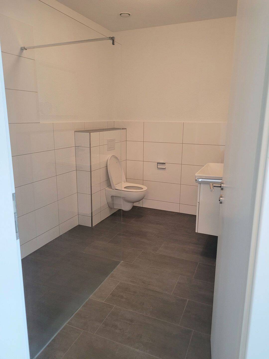 Osnabrück | Moderne 2-Zimmer-Wohnung mit Balkon, Fahrstuhl & Fußbodenheizung – Osnabrück – Vorschaubild 8