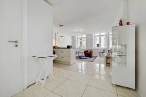 Provisionsfrei - Moderne 2,5 Zimmer-Wohnung mit Terrasse in ruhiger Lage nahe der Trave – 23552 Lübeck – Vorschaubild 2