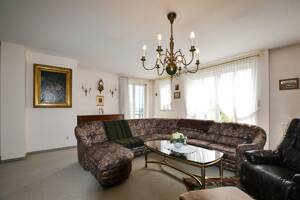 AIGNER - Helle und sehr großzügige 4-Zimmer-Dachgeschosswohnung – 81927 München – Vorschaubild 2