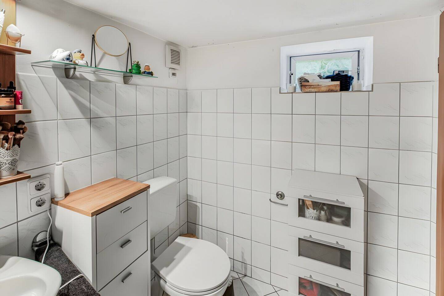 7.835 € Miete + Indexvertrag: Gepflegtes Reihenendhaus in Kiel-Elmschenhagen – Kiel – Vorschaubild 5