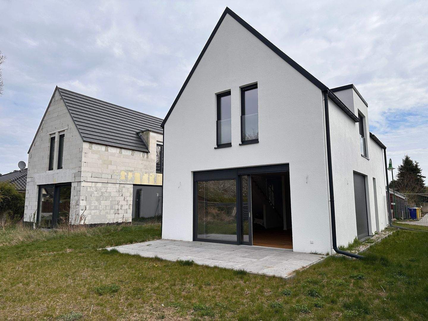Erstbezug: Hochwertiges Einfamilienhaus mit modernem Wohnkomfort – Königs Wusterhausen – Vorschaubild 2