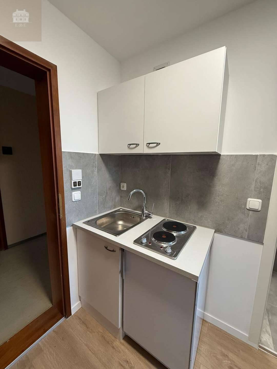 1-Zimmer-Apartment in Erlangen Innenstadt - Keine Nachzahlung. ALL In (Strom, Nebenkosten) – Erlangen – Vorschaubild 3