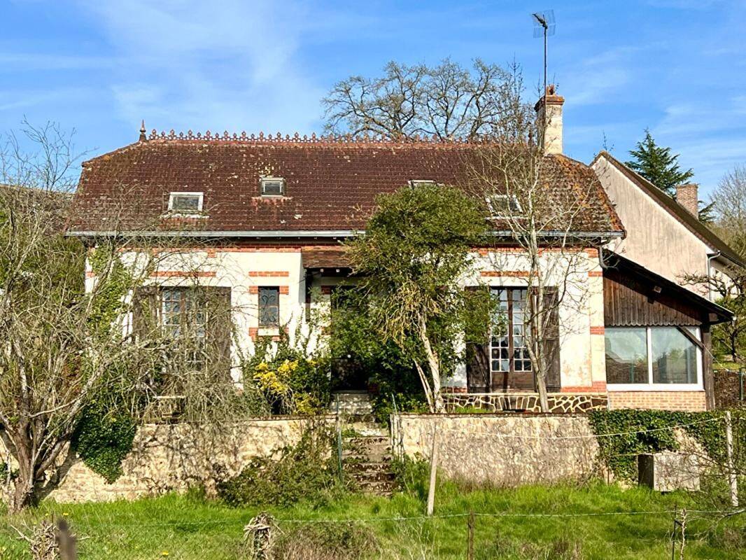 Maison 6 pièces 91 m² · à Savigny-sur-Braye · 91 m² · 59 990 €