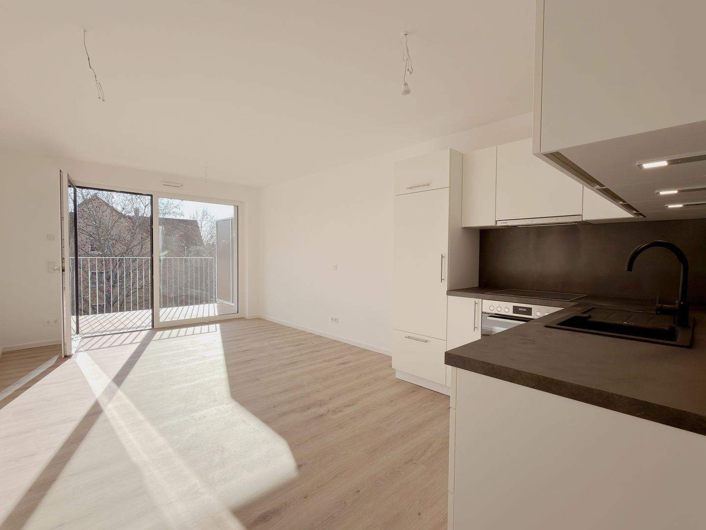 Exklusive 1-Zimmer-Neubauwohnung mit hochwertiger Ausstattung ~ Erstbezug ~ Tiefgarage ~ Aufzug ~ Sofortbezug – Nürnberg – Vorschaubild 6