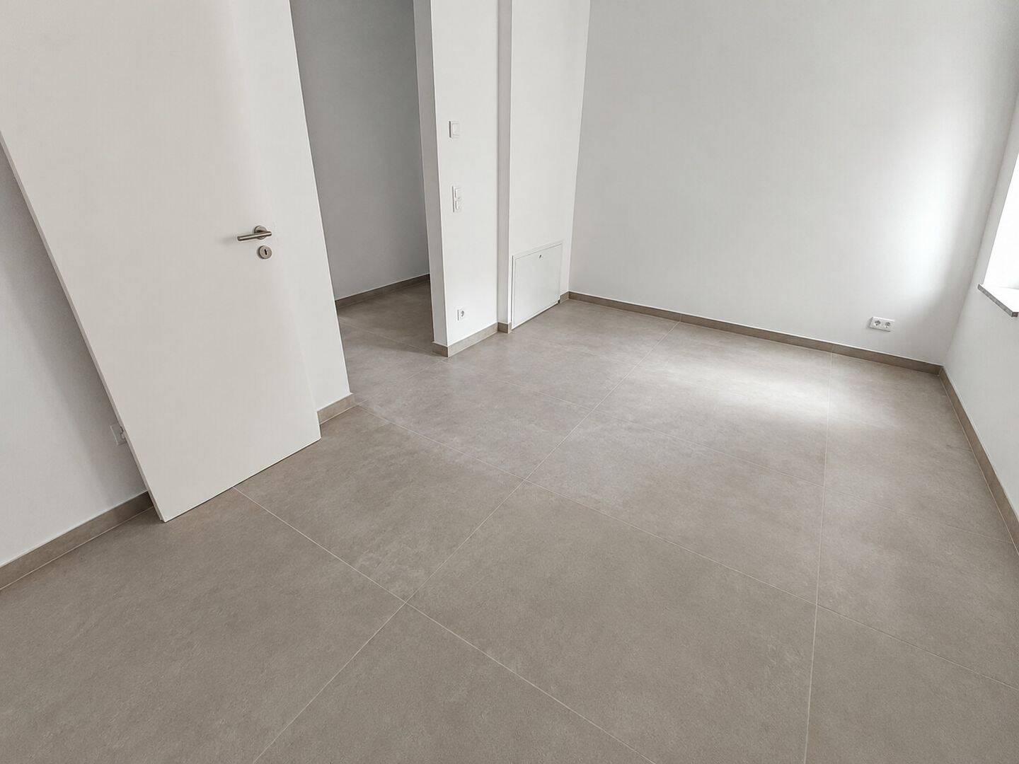 Exklusive 2-Zimmer-Neubauwohnung mit Fußbodenheizung & Domblick - modernes Wohnen im Herzen von Köln – Köln – Vorschaubild 7