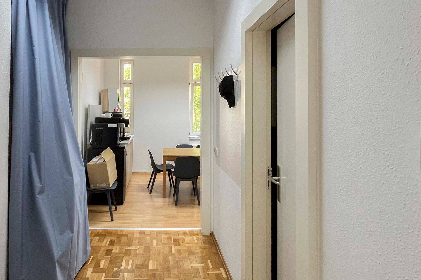 Altbau-Einheit mit Balkon & Aufzug in begehrter Pankower Lage - bezugsfrei zum 01.09. – Berlin – Vorschaubild 8