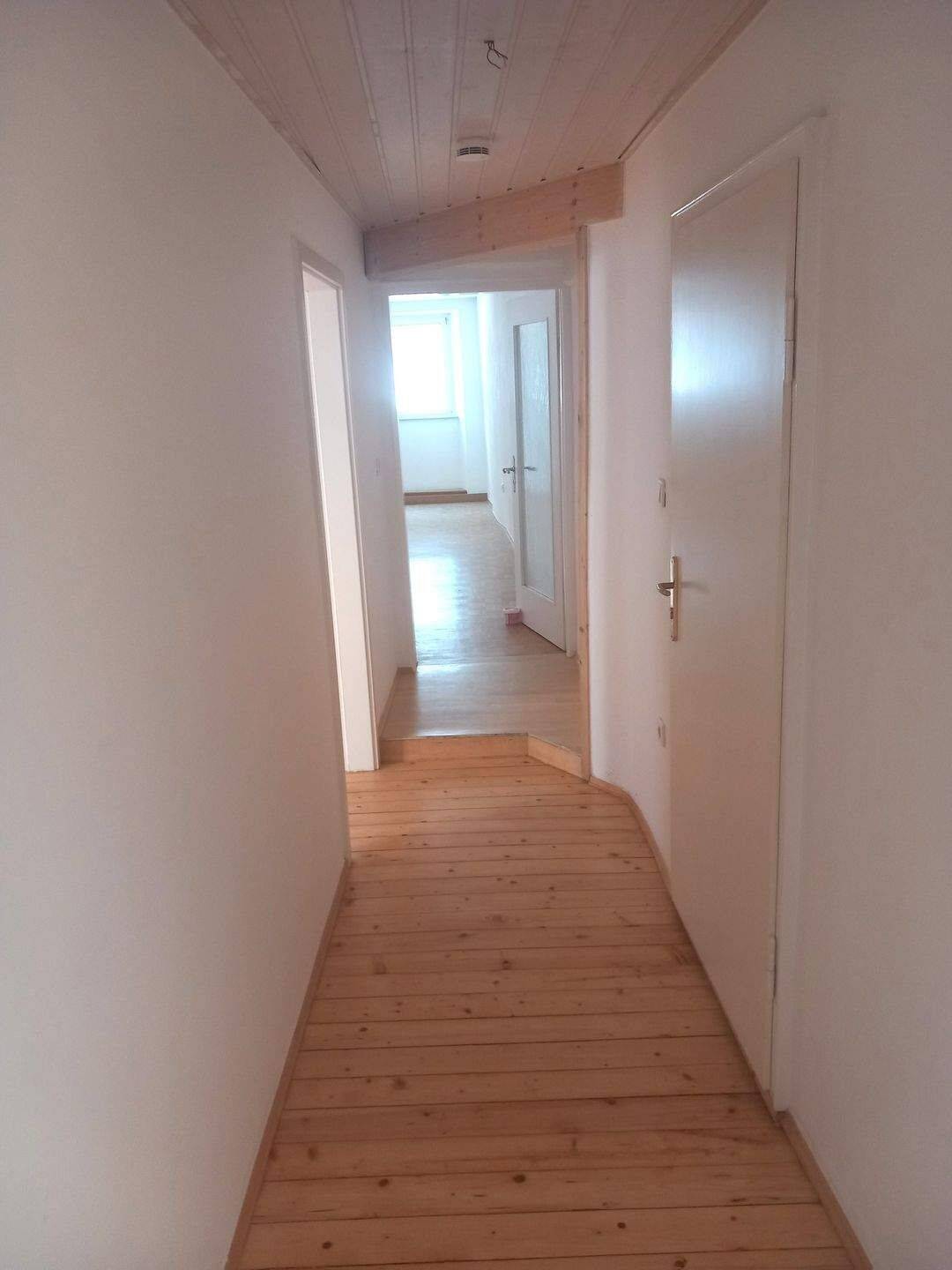 Große renovierte 2ZKB-Wohnung mit neuer EBK in der Altstadt – Ingolstadt – Vorschaubild 6