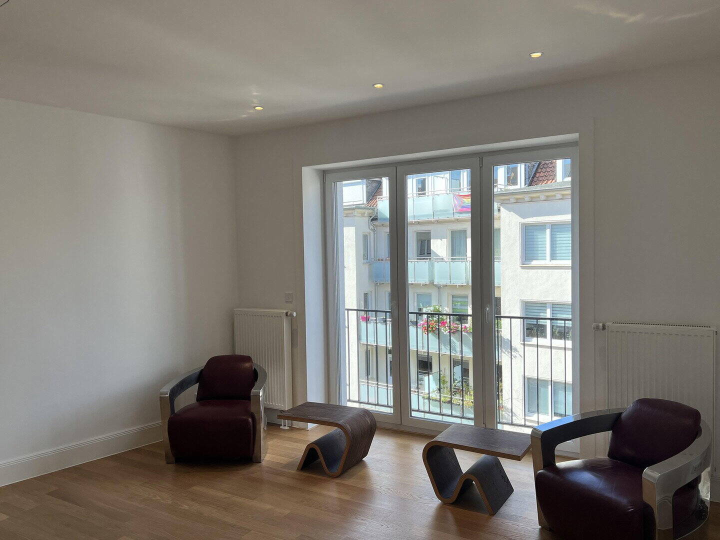 2 ZIMMERWOHNUNG - IN NACHHALTIG KERNSANIERTEM MEHRFAMILIENHAUS - ZUKUNFTSORIENTIERT – Hannover – Bild 1 von 4