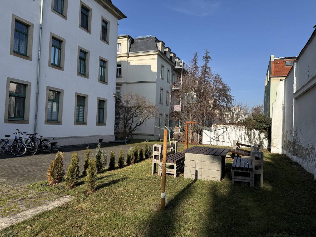 Super geschnittene 2,5 Zimmer mit Einbauküche! – Dresden – Vorschaubild 3
