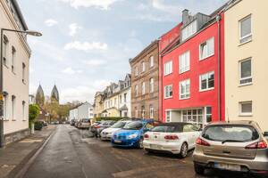 Modernes Mehrfamilienhaus mit TG-Stellplätzen in attraktiver Wohnlage von Müngersdorf. – 50933 Köln – Vorschaubild 2