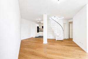 Abendsonne pur - Maisonette-Wohnung mit Dachterrasse & 2 Garagen | Untermenzing – 80997 München – Vorschaubild 4