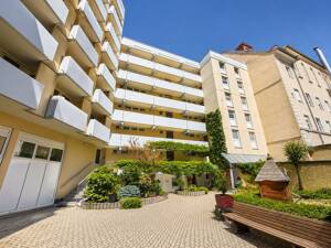 Top-Lage nahe Theresienwiese - flexibel nutzbare Wohnung mit Entwicklungspotenzial – 81373 München – Vorschaubild 8