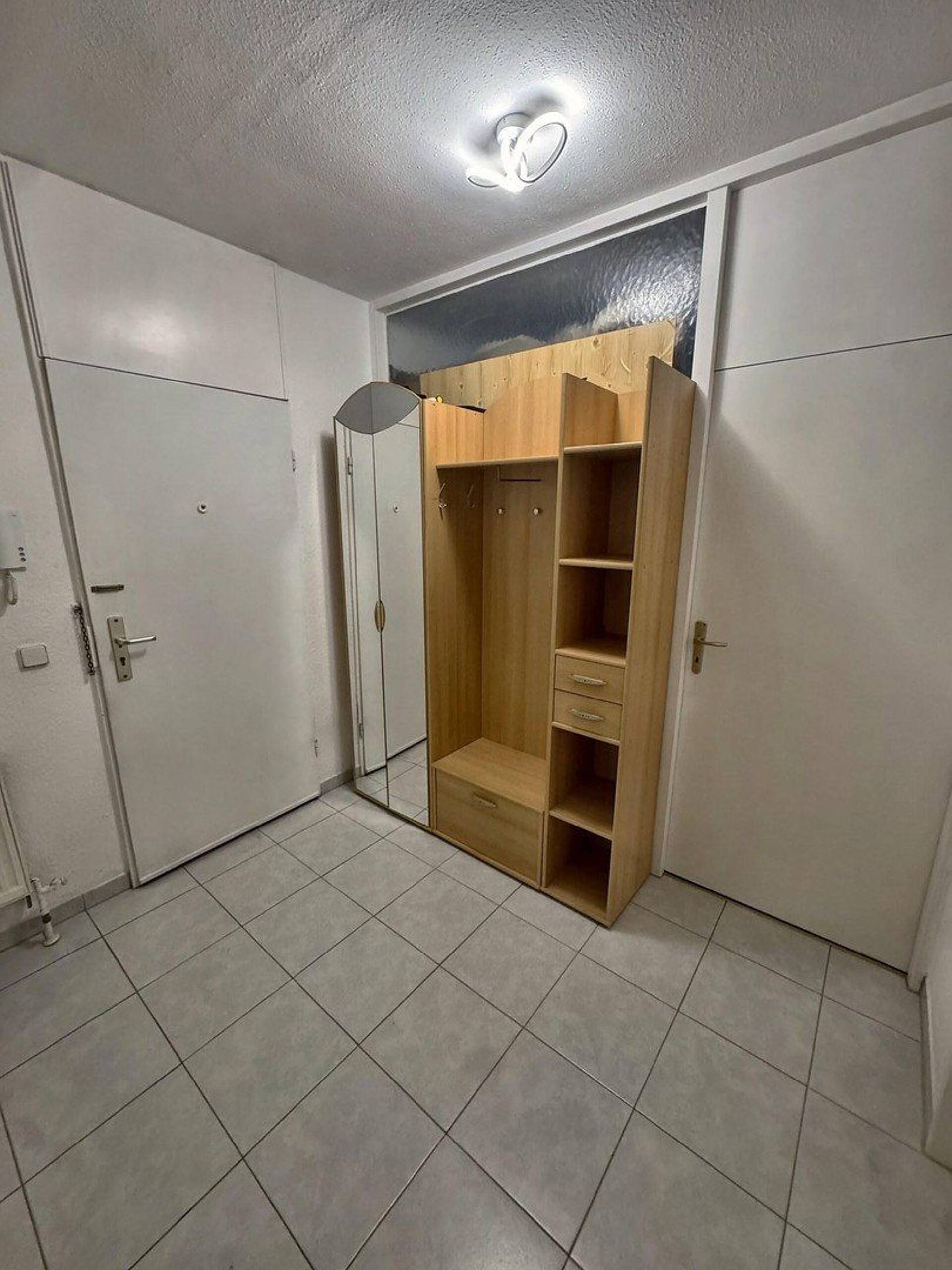 Etagenwohnung in 47803 Krefeld mit 75 m² kaufen
