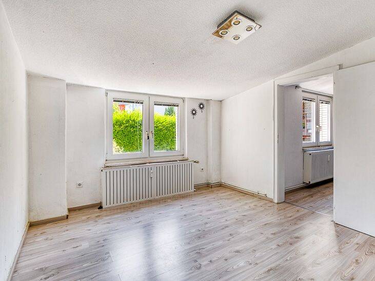 Viele Optionen - Dreifamilienhaus in ruhiger und zentraler Umgebung von Duisburg-Wanheimerort – Duisburg – Vorschaubild 6