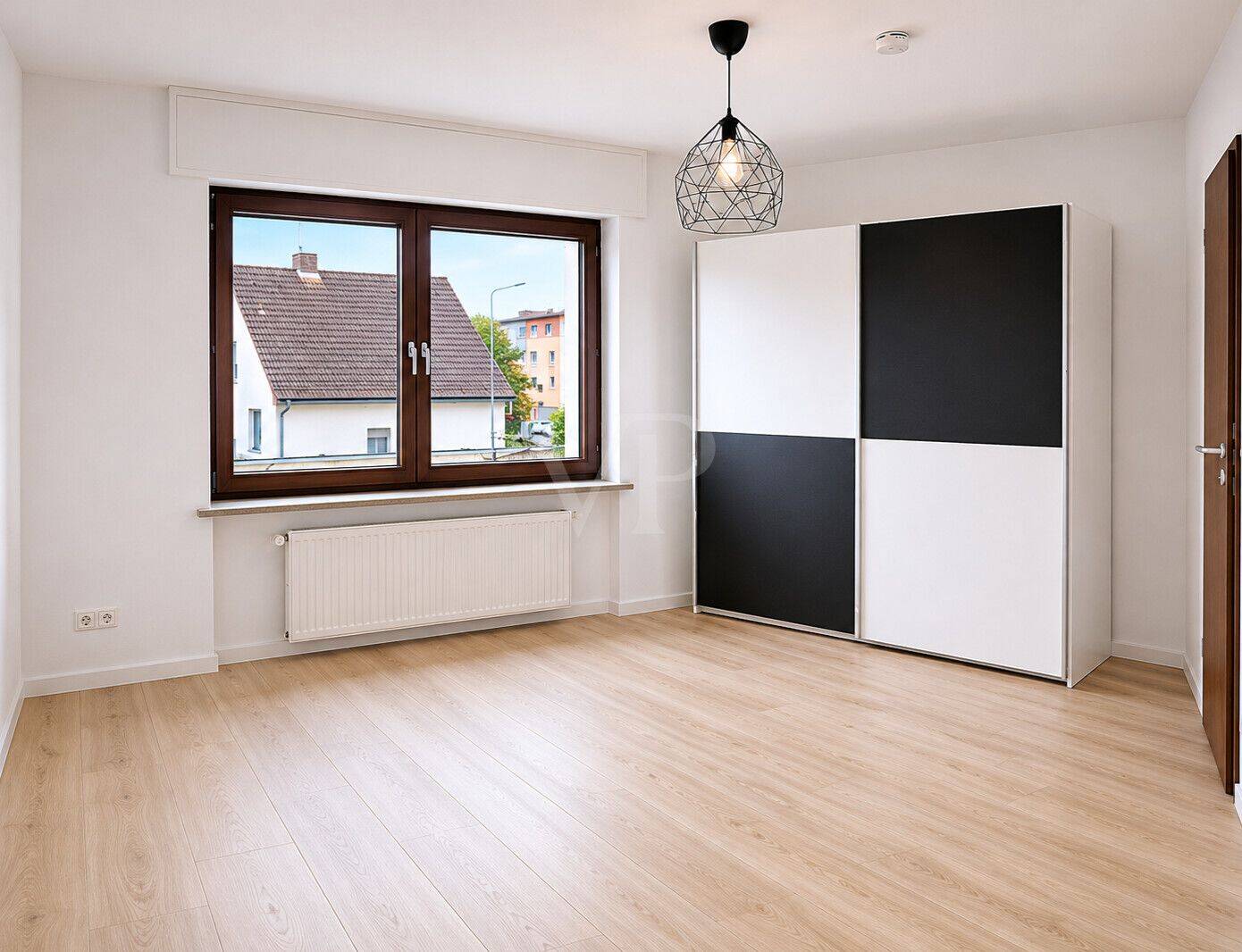 Großzügige 6-Zimmer-Wohnung mit Teilungsmöglichkeit in zwei Wohneinheiten in Oberursel Stadtmitte – Oberursel – Vorschaubild 7
