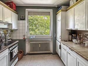 Ruhige Lage und sofort frei - 2-Zimmer-Etagenwohnung in Plieningen – 70599 Stuttgart – Vorschaubild 4