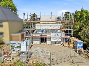 Courtagefrei & effizient: Neubau-Mittelreihenhaus mit Dachterrasse & Carport in Hamburg-Meiendorf – 22145 Hamburg – Vorschaubild 5
