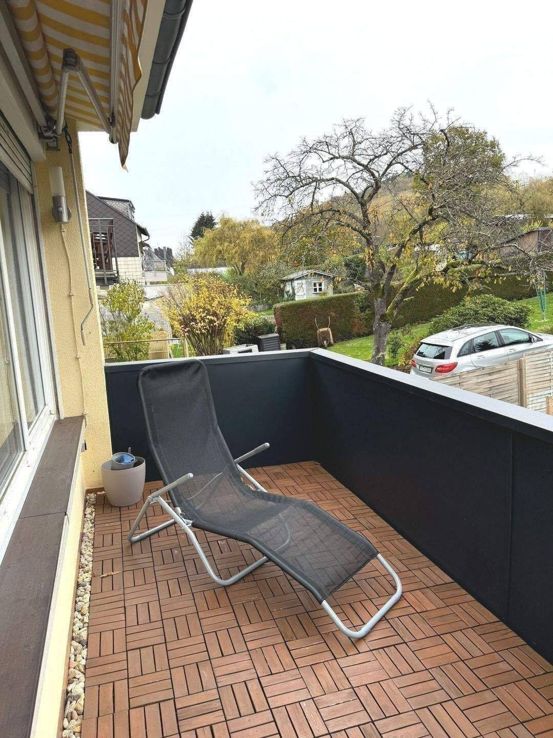 Frei ab 01.09.2026 / 2-Zimmer-Wohnung im 1. OG mit Balkon / Neue Einbauküche / Gartenmitbenutzung – Trier – Vorschaubild 2