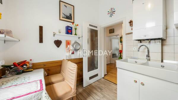 Etagenwohnung in 50825 Köln mit 104 m² kaufen