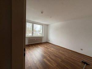 Schicke 3 Zimmer Wohnung mit Balkon in ruhiger Lage Hamburg Langenhorn – 22419 Hamburg – Vorschaubild 5