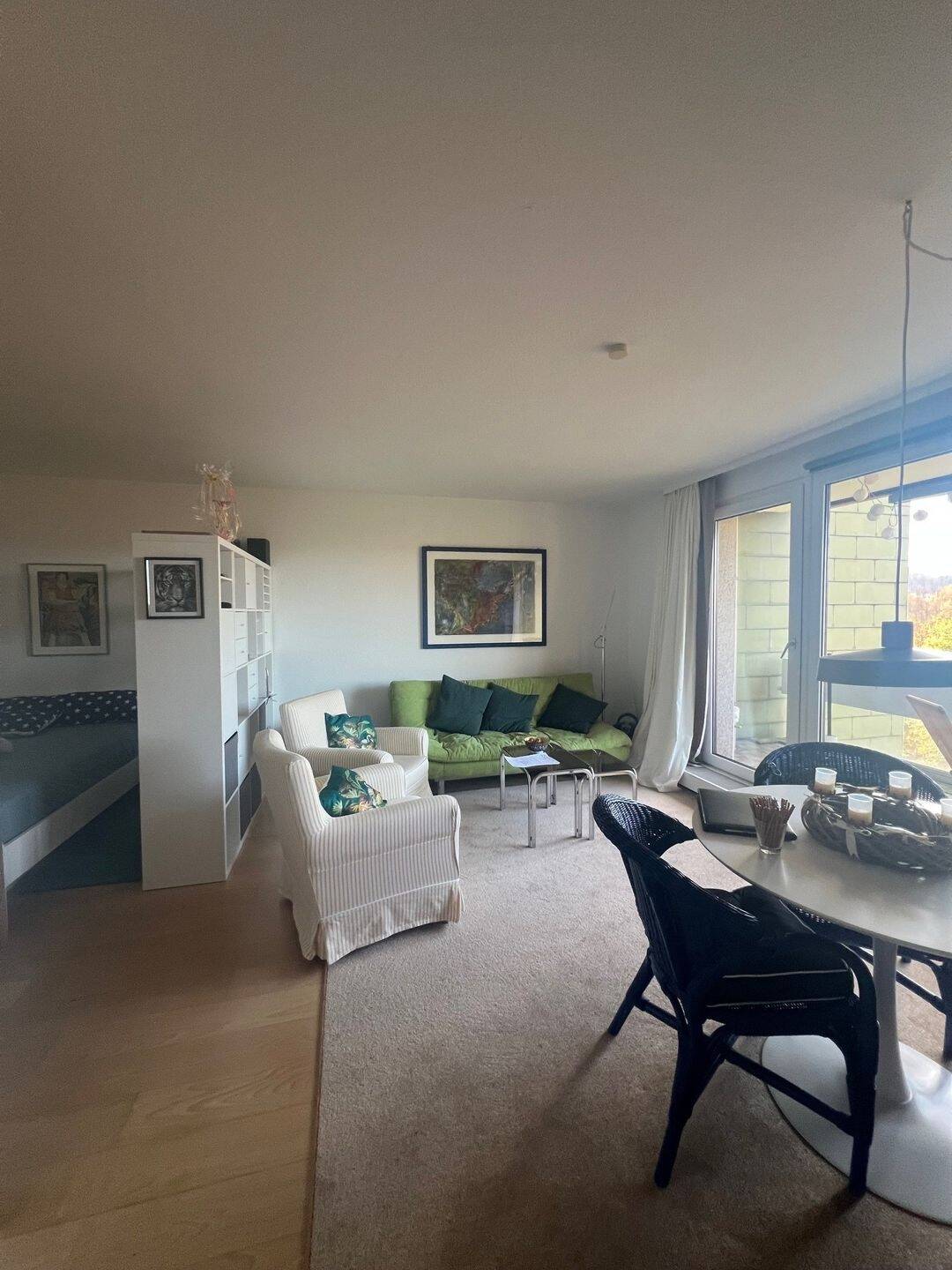 Neu renovierte möblierte 1,5 Zimmer Wohnung in Saarbrücker Innenstadt zu verkaufen – Saarbrücken – Bild 1 von 9