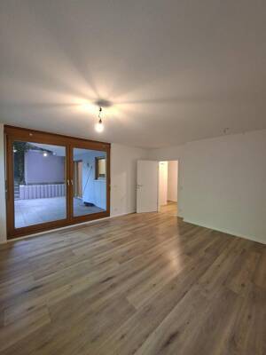 Wohnen wie im Grünen: Frisch renovierte 2-Zimmer-Wohnung (57m2) mit Terrasse & Gartennutzung – 70435 Stuttgart – Vorschaubild 5