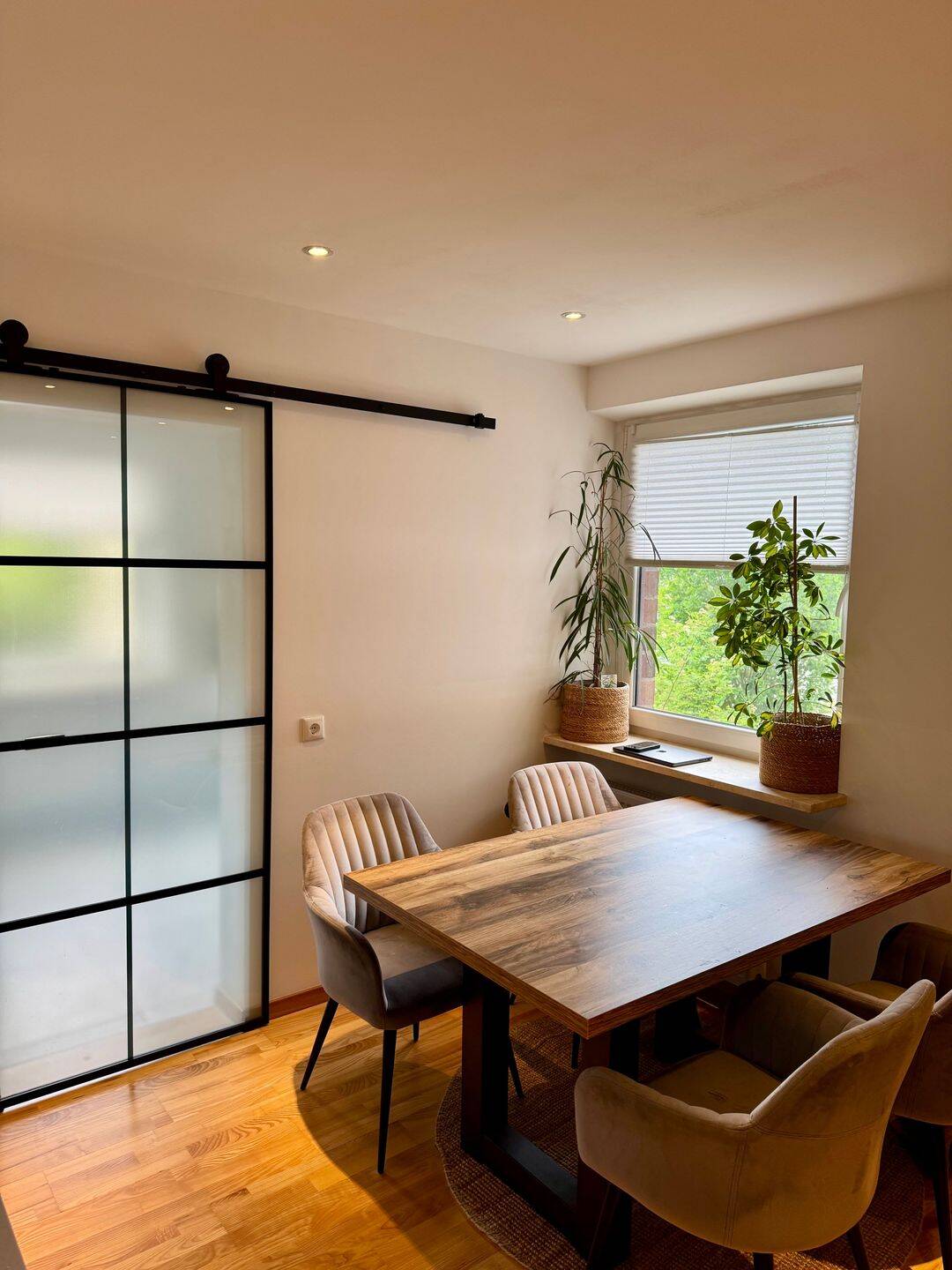Großzügige 2,5-Zimmer-Wohnung mit Westbalkon und EBK – Regensburg – Vorschaubild 5