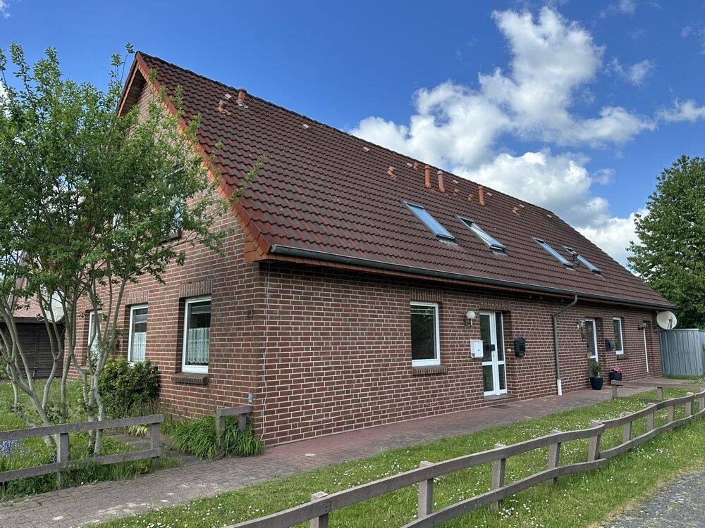 Zwei Wohneinheiten unter einem Dach - vielseitige Haushälfte mit ca. 126 m² Wohnfläche