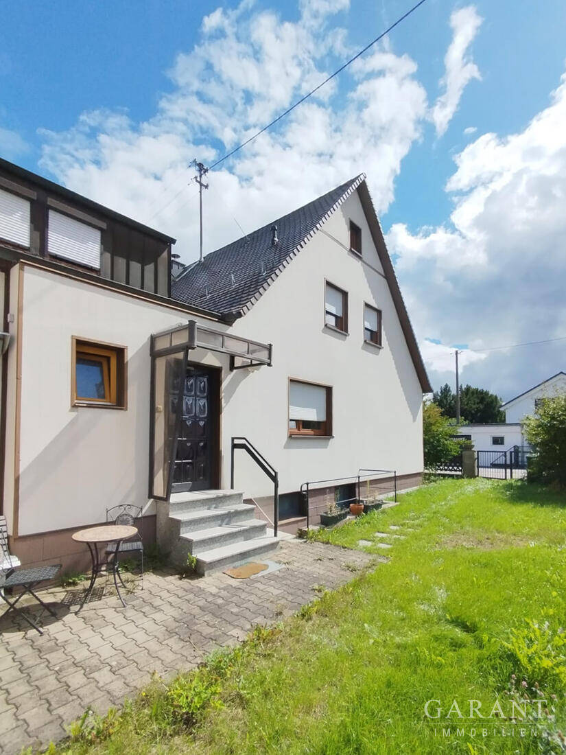 Charmante Doppelhaushälfte mit Garten, Werkstatt & Garage in Augsburg-Göggingen – Augsburg – Vorschaubild 3