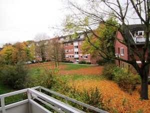 Gemütliche Dachgeschosswohnung mit Küchenbalkon! – 21465 Wentorf bei Hamburg – Vorschaubild 2
