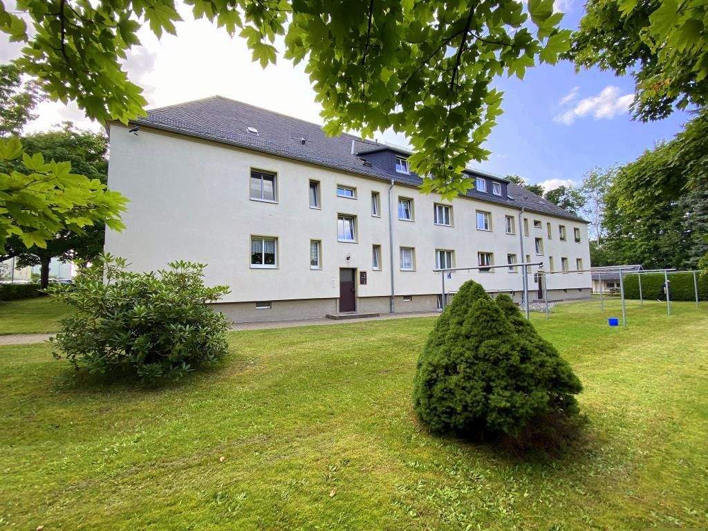 6,28 % Rendite - 2 Zimmer Dachgeschosswohnung in ruhiger Lage - dicht Küchwaldpark
