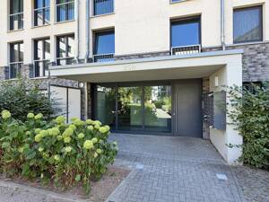 Neuwertige 1,5 Zi.-ETW mit TG-Stellplatz am alten Schlachthof! – 63071 Offenbach am Main – Vorschaubild 5