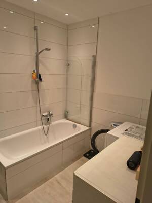 Gut geschnittene 3 Zimmer Wohnung, saniert und zentral am Harras – 81373 München – Vorschaubild 8