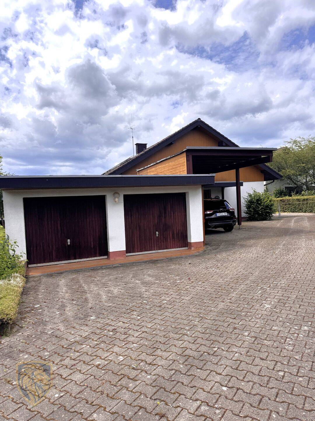 Solides Wohnhaus mit großem Grundstück in ruhiger und bevorzugter Lage von Villingen-Schwenningen - Ortsteil Pfaffenweiler – Villingen-Schwenningen – Vorschaubild 3