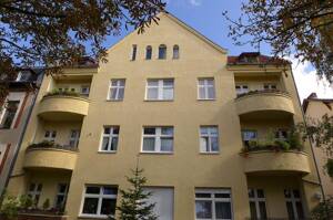 vermietete Altbauwohnung mit Balkon – 12207 Berlin – Vorschaubild 2