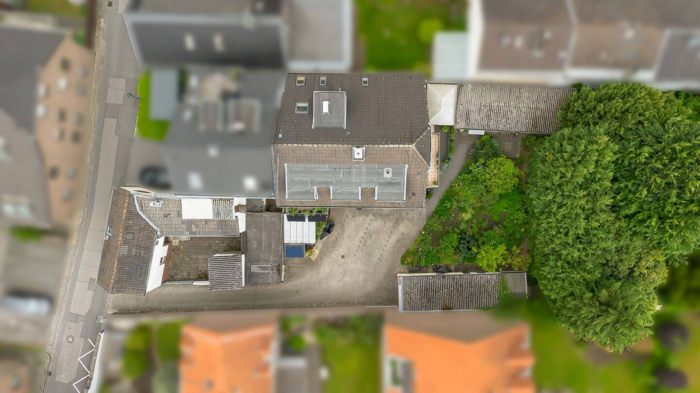 Vielseitiges Investment-Areal im Herzen von Niederkassel – Düsseldorf – Vorschaubild 3