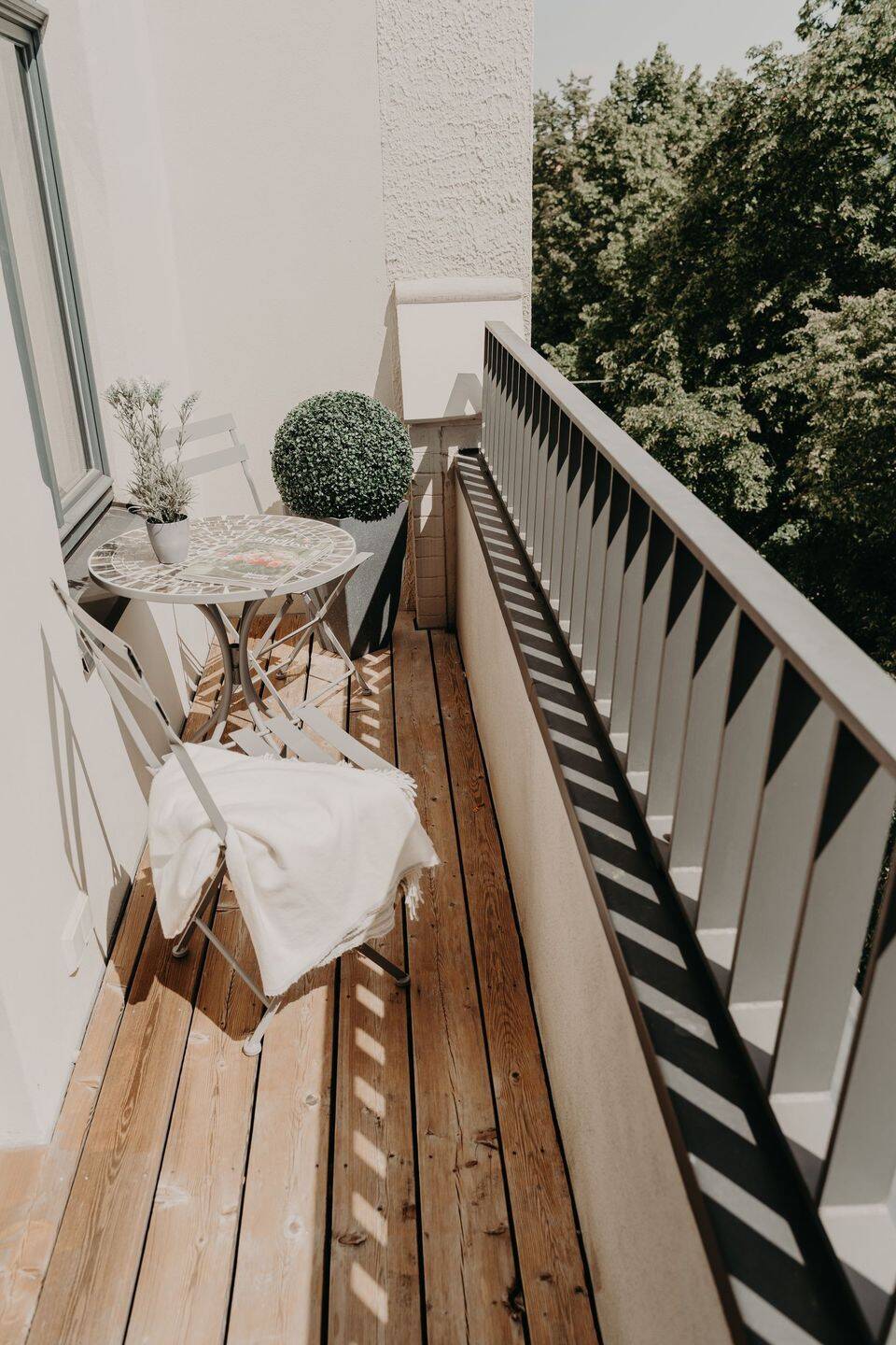 LUXURIÖS SANIERTE ALTBAUETAGE MIT BALKON IM INNEREN ÖSTLICHEN RING – Braunschweig – Vorschaubild 6