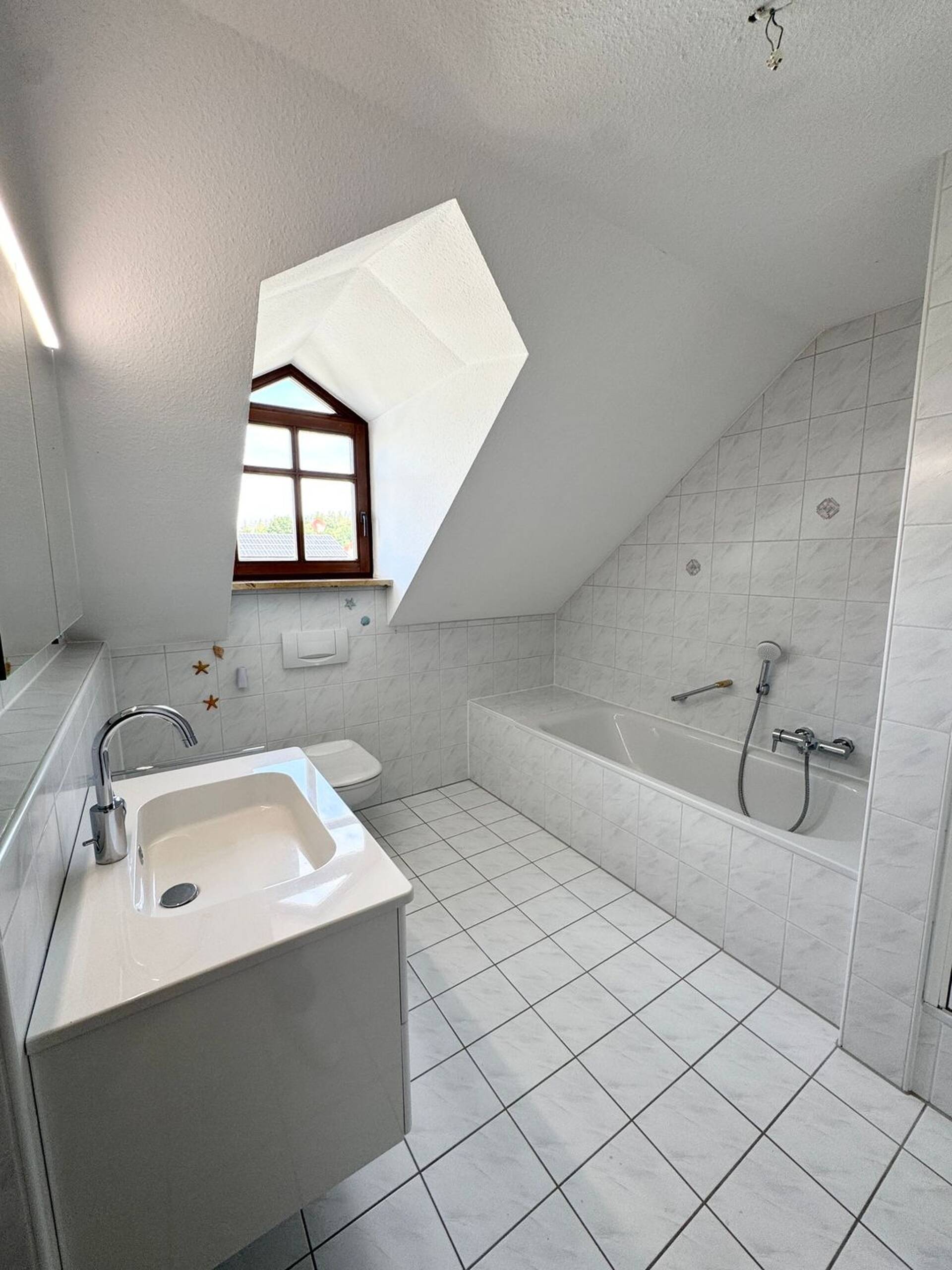 Dachgeschosswohnung in 91154 Roth mit 73 m² kaufen