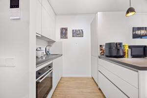 Wohnung mit Flair in Hamburgs Stadtzentrum im Mundsburg-Tower – 22083 Hamburg – Vorschaubild 5