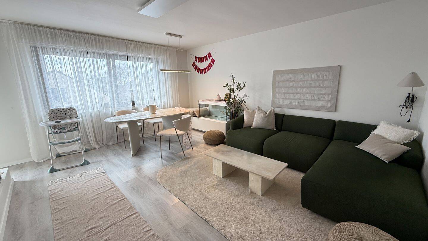 Einziehen statt renovieren: Hochwertig sanierte 3-Zimmer-Wohnung inkl. Möblierung in OB-Osterfeld – Oberhausen – Bild 1 von 8