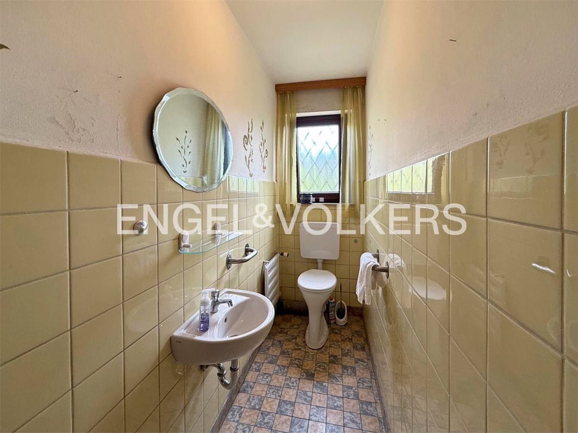 Haus in 56077 Koblenz mit 235 m² kaufen